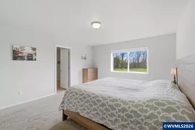 978 Meadows Ln, Jefferson, OR 97352 - Photo 17