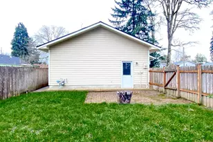 515 Angelee Ct, Lebanon, OR 97355 - Photo 7