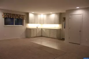 911 Cummings Ln N, Keizer, OR 97303 - Photo 15