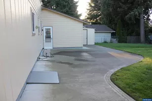 911 Cummings Ln N, Keizer, OR 97303 - Photo 31