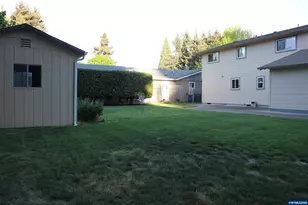 911 Cummings Ln N, Keizer, OR 97303 - Photo 35