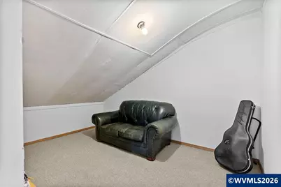 1098 E St NE, Salem, OR 97301 - Photo 33