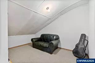 1098 E St NE, Salem, OR 97301 - Photo 33