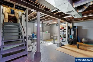 1098 E St NE, Salem, OR 97301 - Photo 35