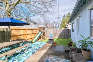 1715 SE Trudell Ct, Albany, OR 97322 - Photo 25