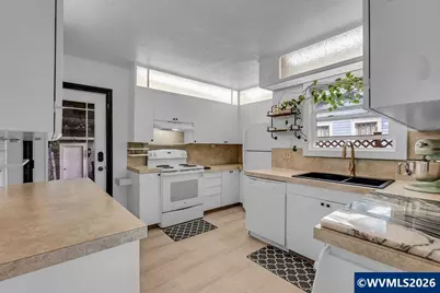 1115 Capitol St NE, Salem, OR 97301 - Photo 5