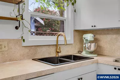 1115 Capitol St NE, Salem, OR 97301 - Photo 7