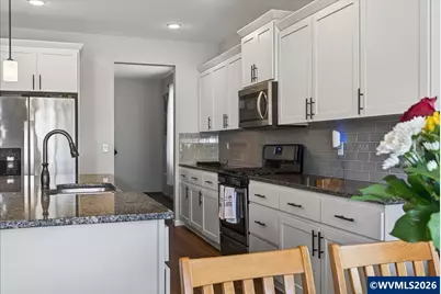 6055 NE Tuscan Lp, Albany, OR 97321 - Photo 17