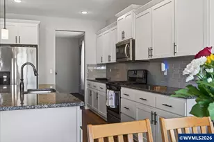 6055 NE Tuscan Lp, Albany, OR 97321 - Photo 17