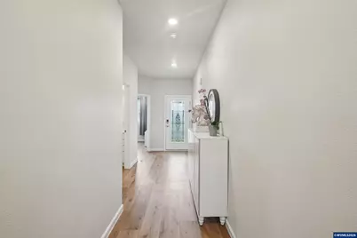 438 Greencrest St NE, Salem, OR 97301 - Photo 21