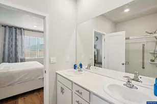 438 Greencrest St NE, Salem, OR 97301 - Photo 19