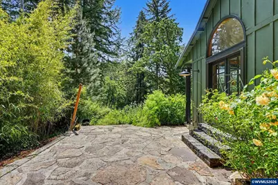 6582 Liberty Rd S, Salem, OR 97306 - Photo 15