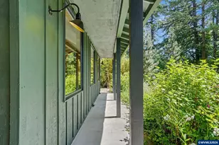 6582 Liberty Rd S, Salem, OR 97306 - Photo 17