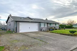 4912 Settlers Dr NE, Salem, OR 97305 - Photo 3