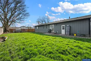 86 E 2nd St, Halsey, OR 97348 - Photo 27