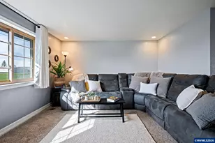 86 E 2nd St, Halsey, OR 97348 - Photo 11