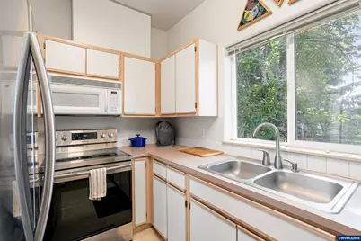 1478 Madelyn Av SE, Salem, OR 97306 - Photo 3