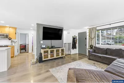 4855 Falcon Ct NE, Salem, OR 97305 - Photo 7