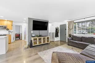 4855 Falcon Ct NE, Salem, OR 97305 - Photo 7