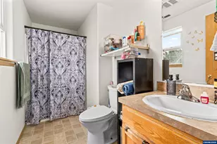 5770 Valleywood Lp SE, Salem, OR 97306 - Photo 15