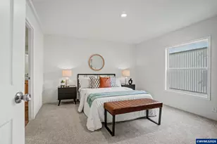 217 SE Juniper St, Mill City, OR 97360 - Photo 9