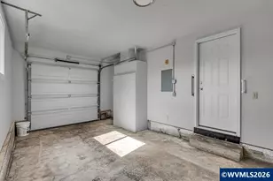 982 Queen Ct NE, Salem, OR 97301 - Photo 23