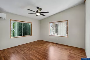 2120 Robins Ln SE, Salem, OR 97306 - Photo 11
