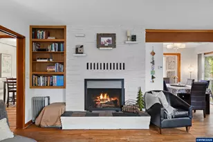 1996 Roberta Ave S, Salem, OR 97302 - Photo 7