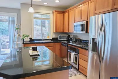 5595 Wigeon St SE, Salem, OR 97306 - Photo 9