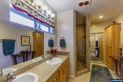 48482 Meadow Wy, Oakridge, OR 97463 - Photo 13