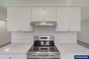 3749 Tudor Wy SE, Albany, OR 97322 - Photo 9