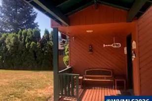 125 N Patton Rd, Detroit, OR 97342 - Photo 11