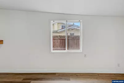 407 Jersey St, Silverton, OR 97381 - Photo 19