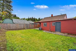 407 Jersey St, Silverton, OR 97381 - Photo 33