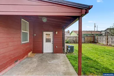 407 Jersey St, Silverton, OR 97381 - Photo 29