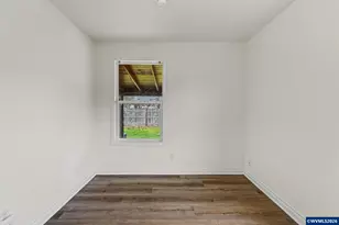 407 Jersey St, Silverton, OR 97381 - Photo 21