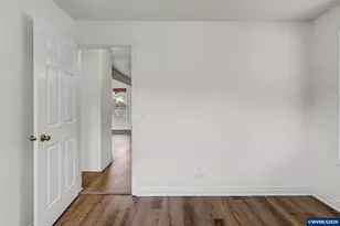 407 Jersey St, Silverton, OR 97381 - Photo 21