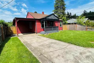 407 Jersey St, Silverton, OR 97381 - Photo 3