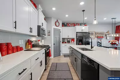 2091 35th Av, Forest Grove, OR 97116 - Photo 7