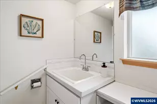 610 SW 7th St, Sublimity, OR 97385 - Photo 23