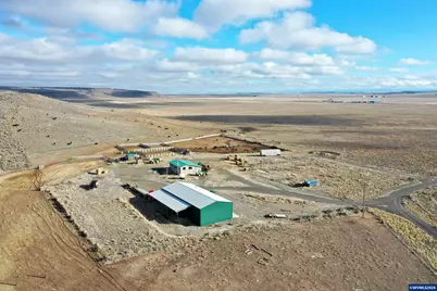 29327 Weaver Springs Rd, Burns, OR 97720 - Photo 1