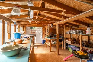 1054 N River Rd, Sweet Home, OR 97386 - Photo 45