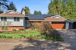 2055 SE Oak Crest Dr Dr, Hillsboro, OR 97123 - Photo 1