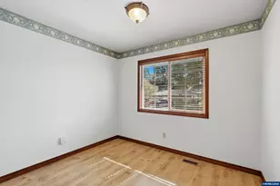 2055 SE Oak Crest Dr Dr, Hillsboro, OR 97123 - Photo 17