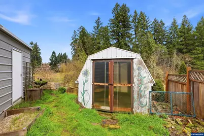 2055 SE Oak Crest Dr Dr, Hillsboro, OR 97123 - Photo 29