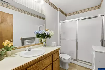 2055 SE Oak Crest Dr Dr, Hillsboro, OR 97123 - Photo 27