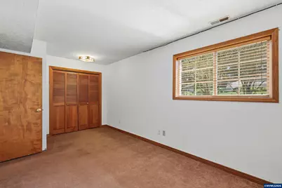 2055 SE Oak Crest Dr, Hillsboro, OR 97123 - Photo 23