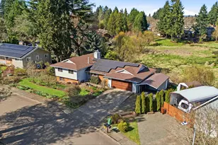 2055 SE Oak Crest Dr Dr, Hillsboro, OR 97123 - Photo 39