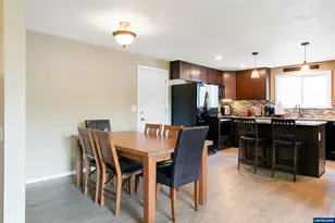 4756 Oakleaf Ct NE, Salem, OR 97305 - Photo 9