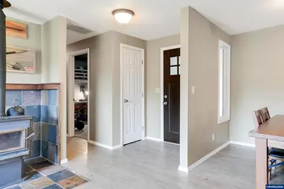 4756 Oakleaf Ct NE, Salem, OR 97305 - Photo 7